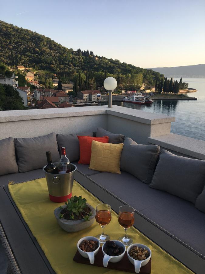 Tale House Montenegro Tivat Exterior foto