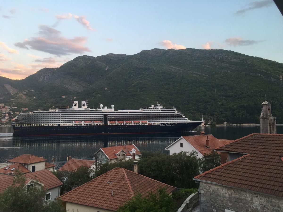 Tale House Montenegro Tivat Exterior foto