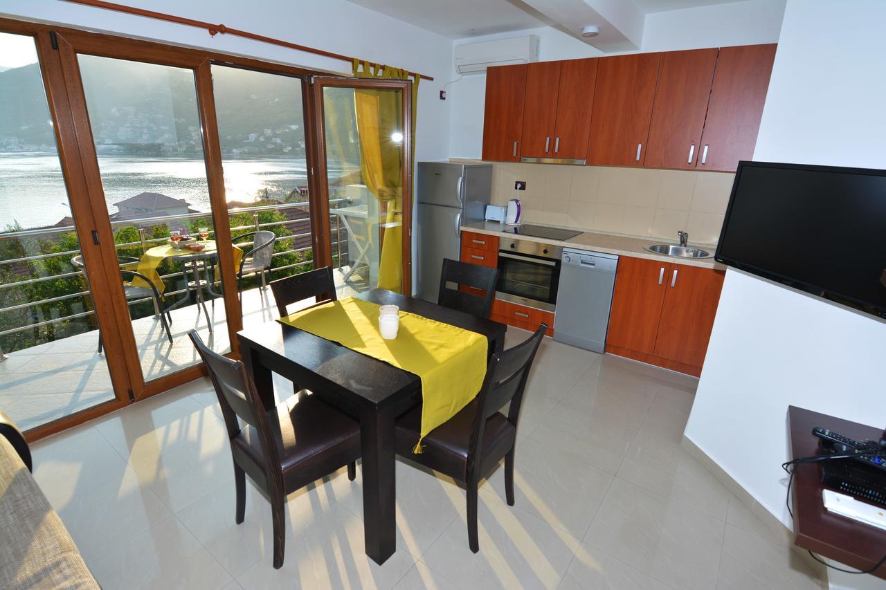 Tale House Montenegro Tivat Exterior foto
