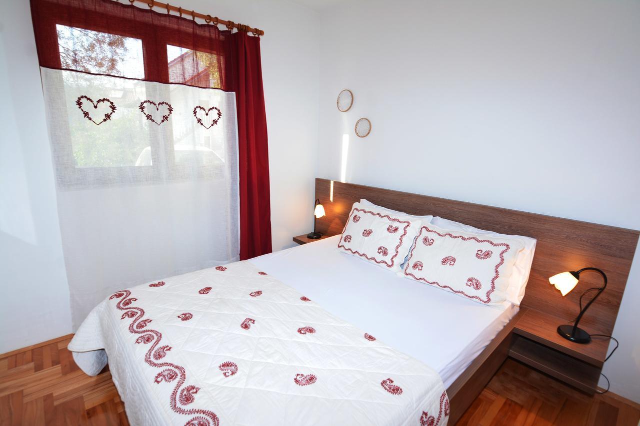 Tale House Montenegro Tivat Exterior foto