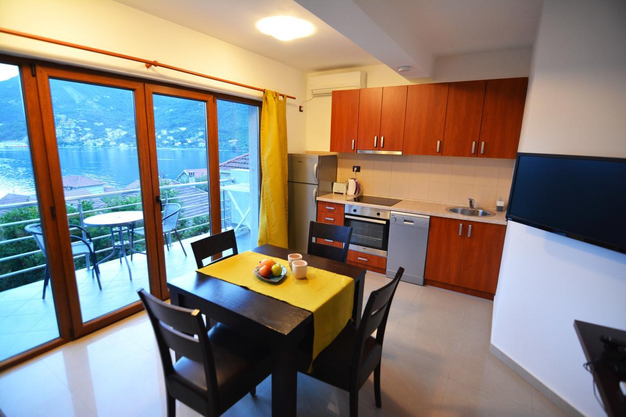 Tale House Montenegro Tivat Exterior foto